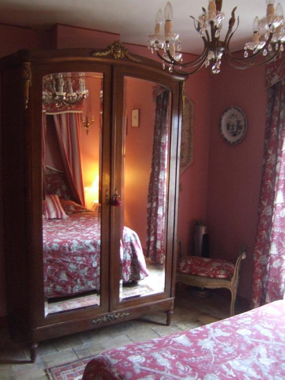 Saint-Bonnet-du-Gard Bize De La Tour B&B 객실 사진
