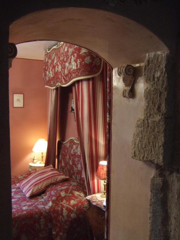 Saint-Bonnet-du-Gard Bize De La Tour B&B 객실 사진